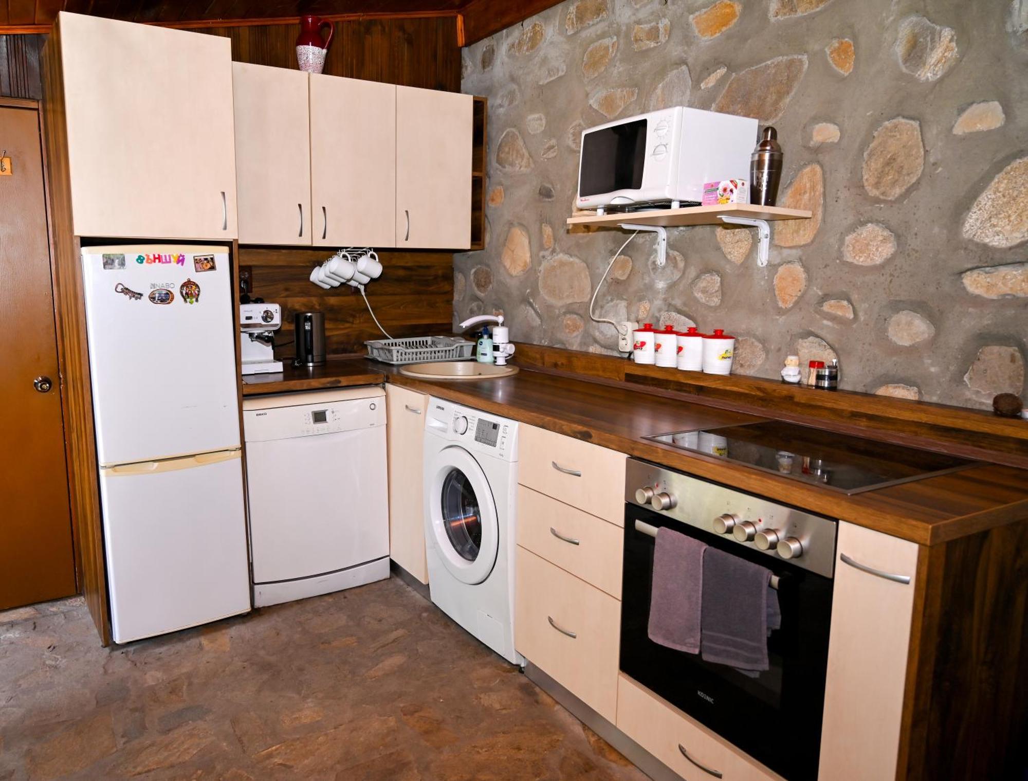 Фън Шуй Къща За Гости 88 Dobrinishte Exterior photo